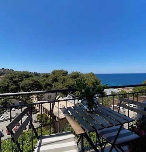 Charming Places Casa A, Just A Few Steps From The Sea