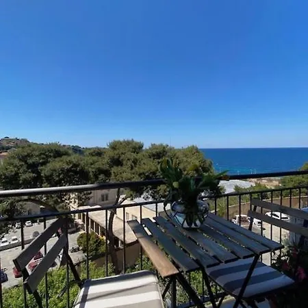 Charming Places Casa A, Just A Few Steps From The Sea